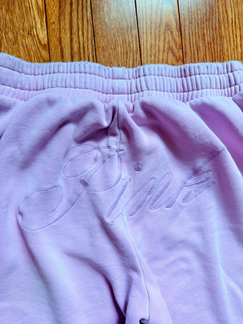 Pink pants - Picture 3 of 3